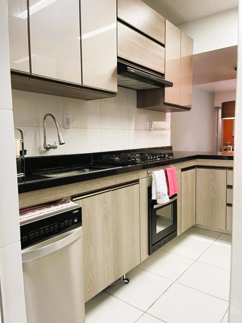 Apartamento De 3 Ambientes Com Aconchego E Excellente Localizacao Салвадор Екстер'єр фото
